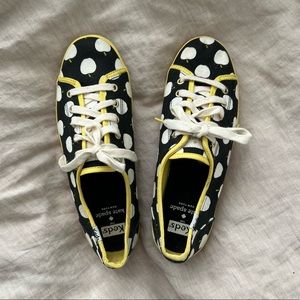 NWOB Kate Spade x Keds Jump Sneakers apple print - black